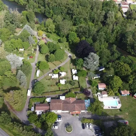 Confortable Avec Terrasse - 5 Pers - Api-1-52-1957 Campeggio *